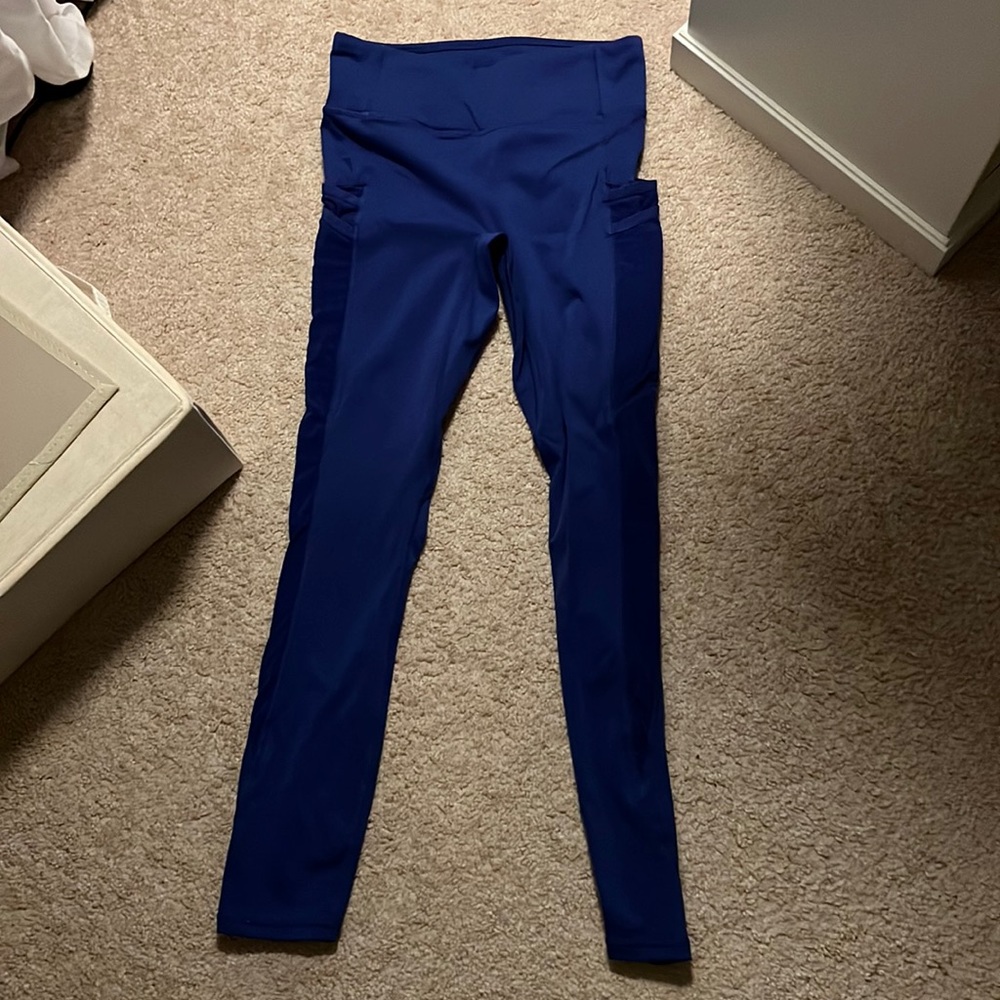 Royal blue, motion 365 Fabletics leggings, mesh side pockets